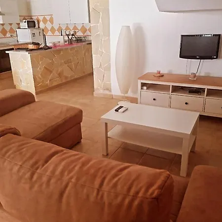 Daniella בית נופש *